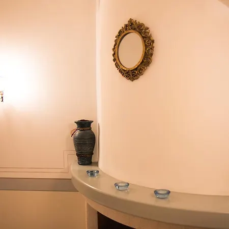 Casa Vacanza Dimore Luxury Guest house 3*